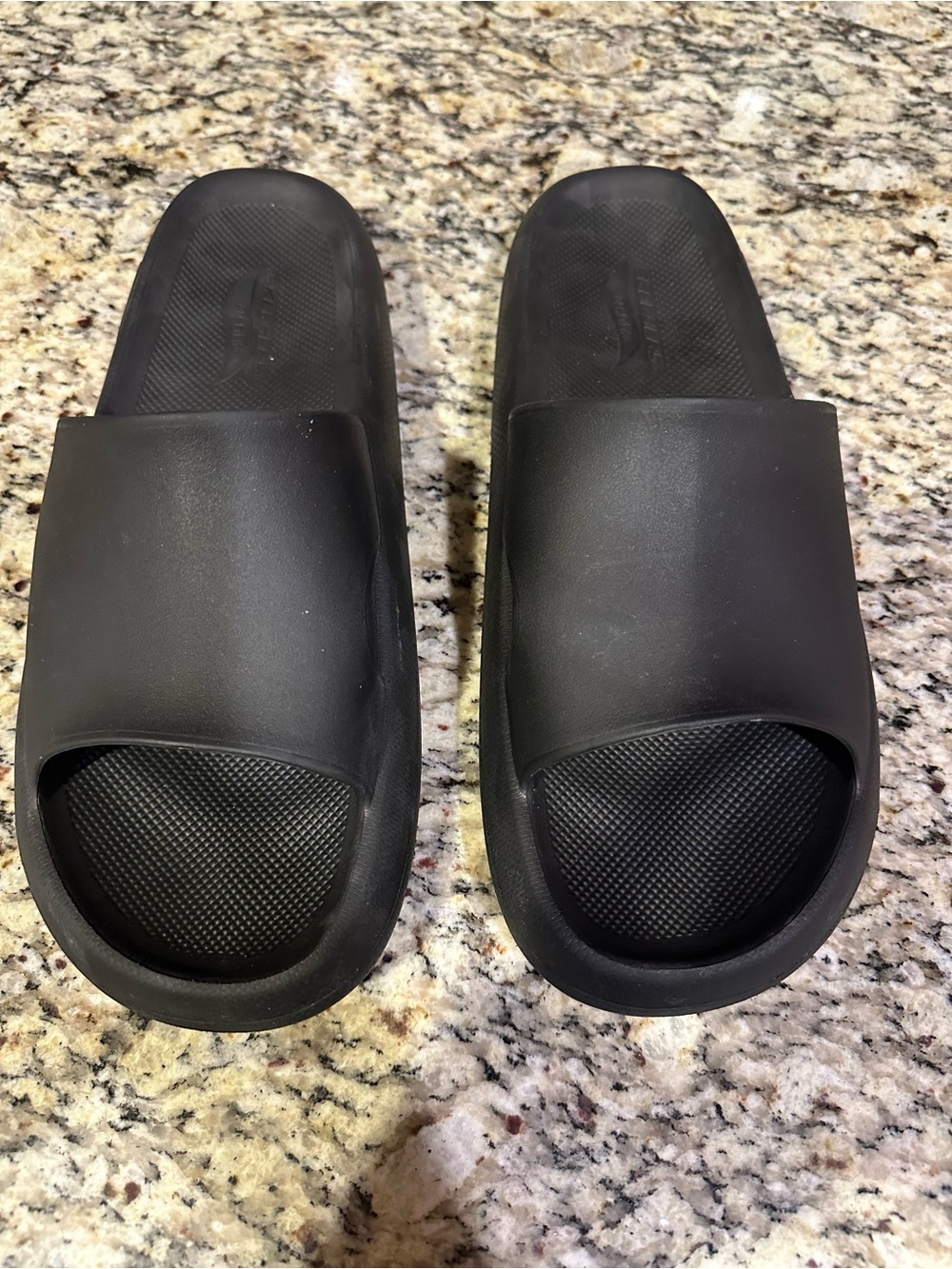 Men’s Skechers Archfit Foamies Slide Sandals